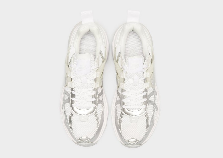 Дамски обувки NIKE V2K RUN FD0736-104 Бял