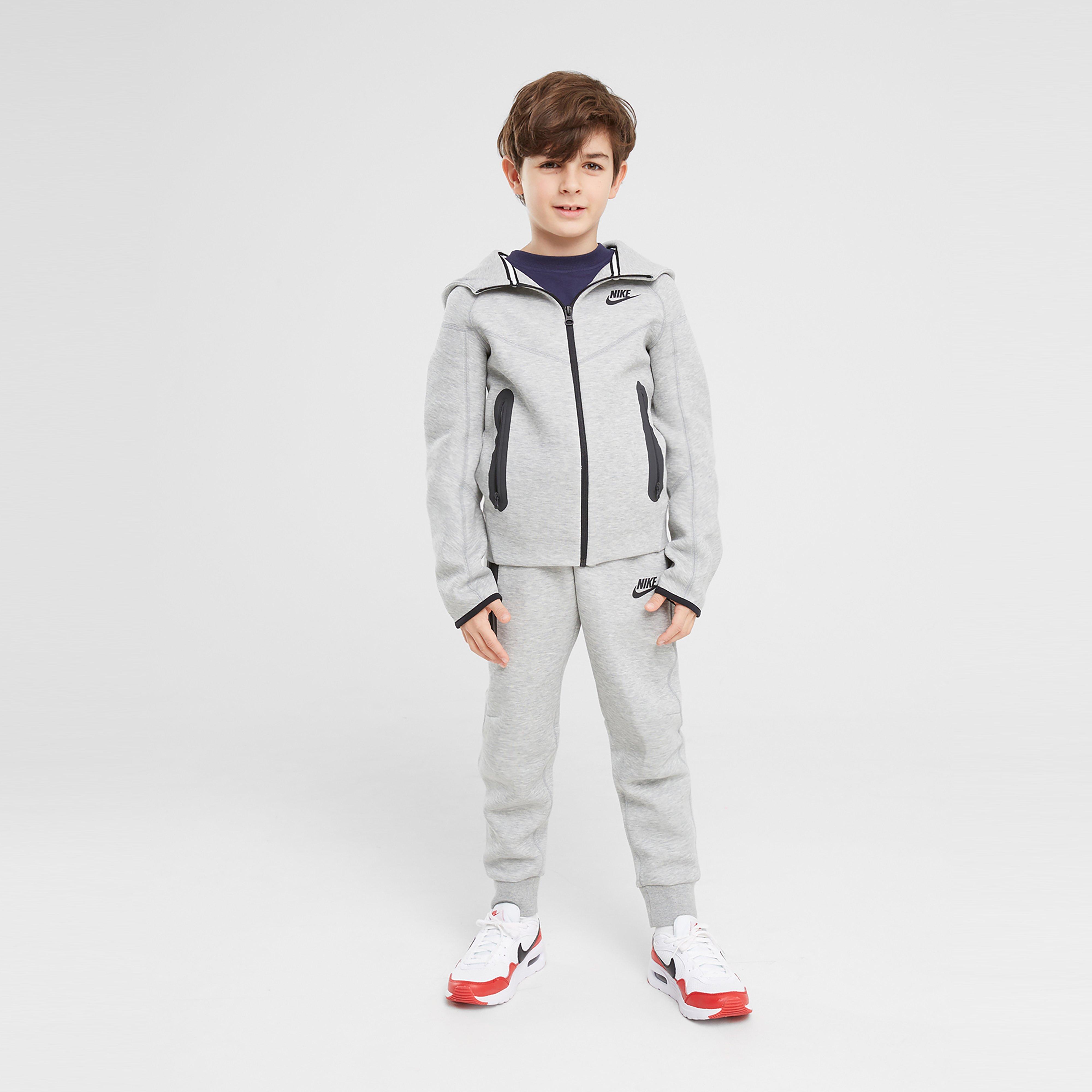 Детски суичър NIKE СУИТЧЪР СЪС ЗАКОПЧАВАНЕ   С КАЧУЛКА B NSW TECH FLC FZ