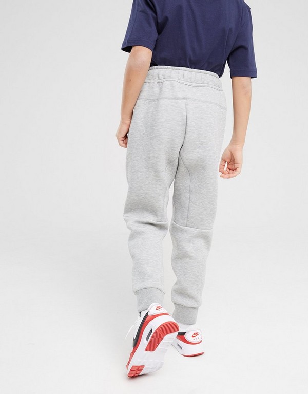 Nike Bluza Rozpinana Z Kapturem B Nsw Tech Flc Fz - obrazek 3