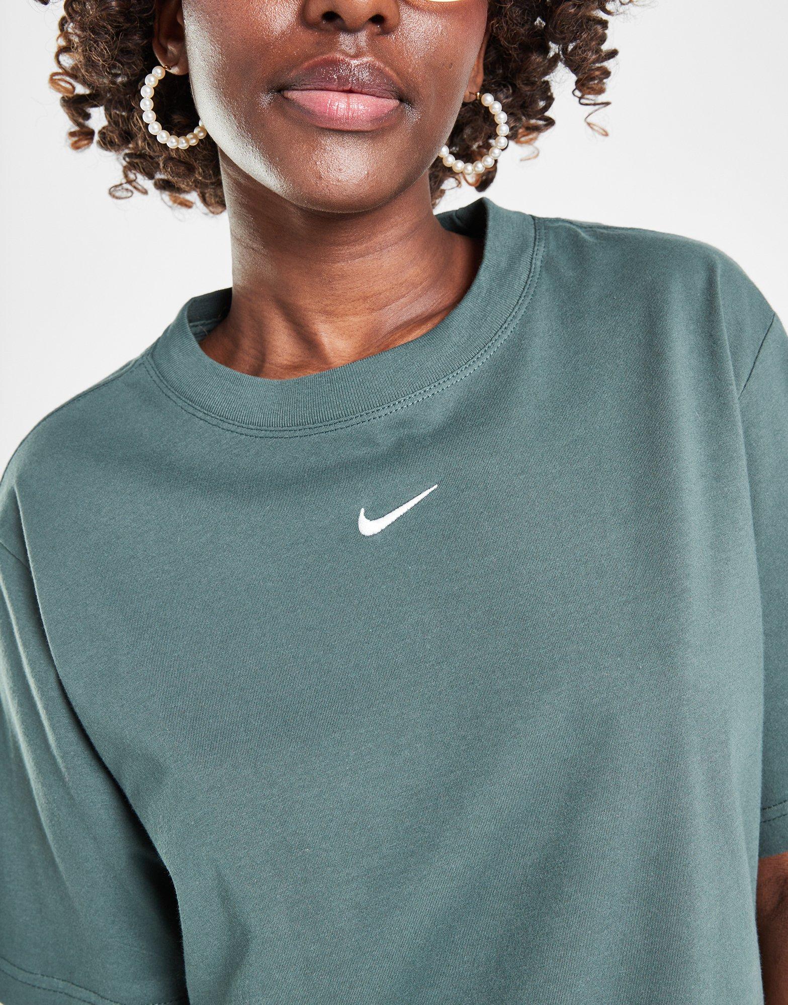 Дамска тениска NIKE ТЕНИСКА W NSW TEE ESSNTL LBR FD4149-338 Зелен