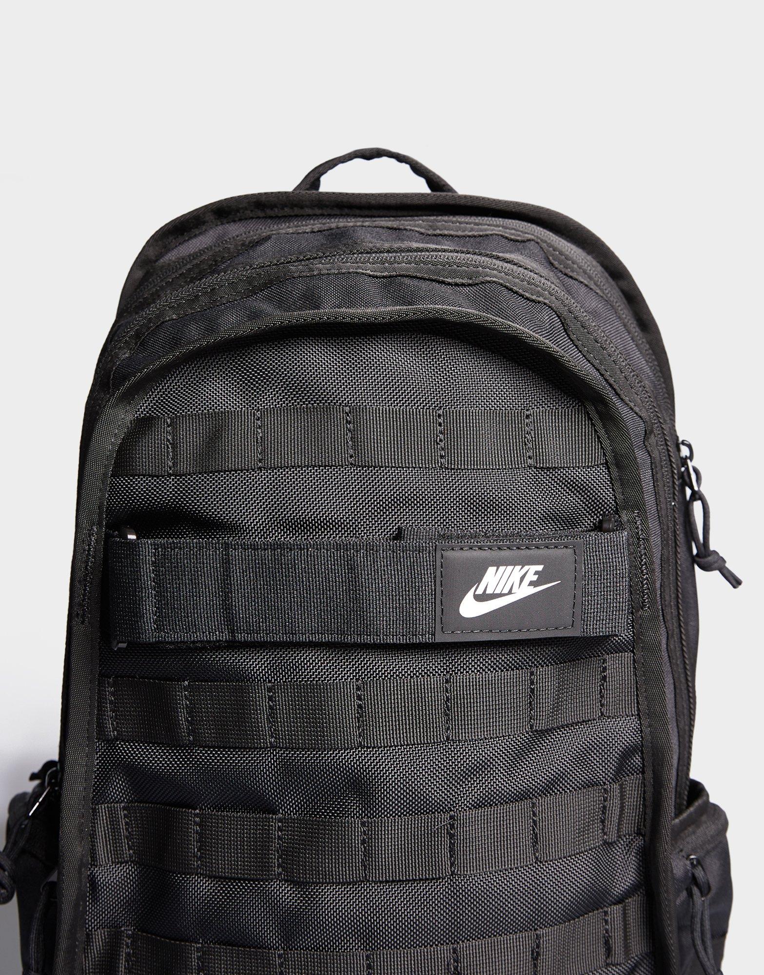 Férfi hátizsák NIKE HÁTIZSÁK NK NSW RPM BKPK 2.0 FD7544-010 Fekete