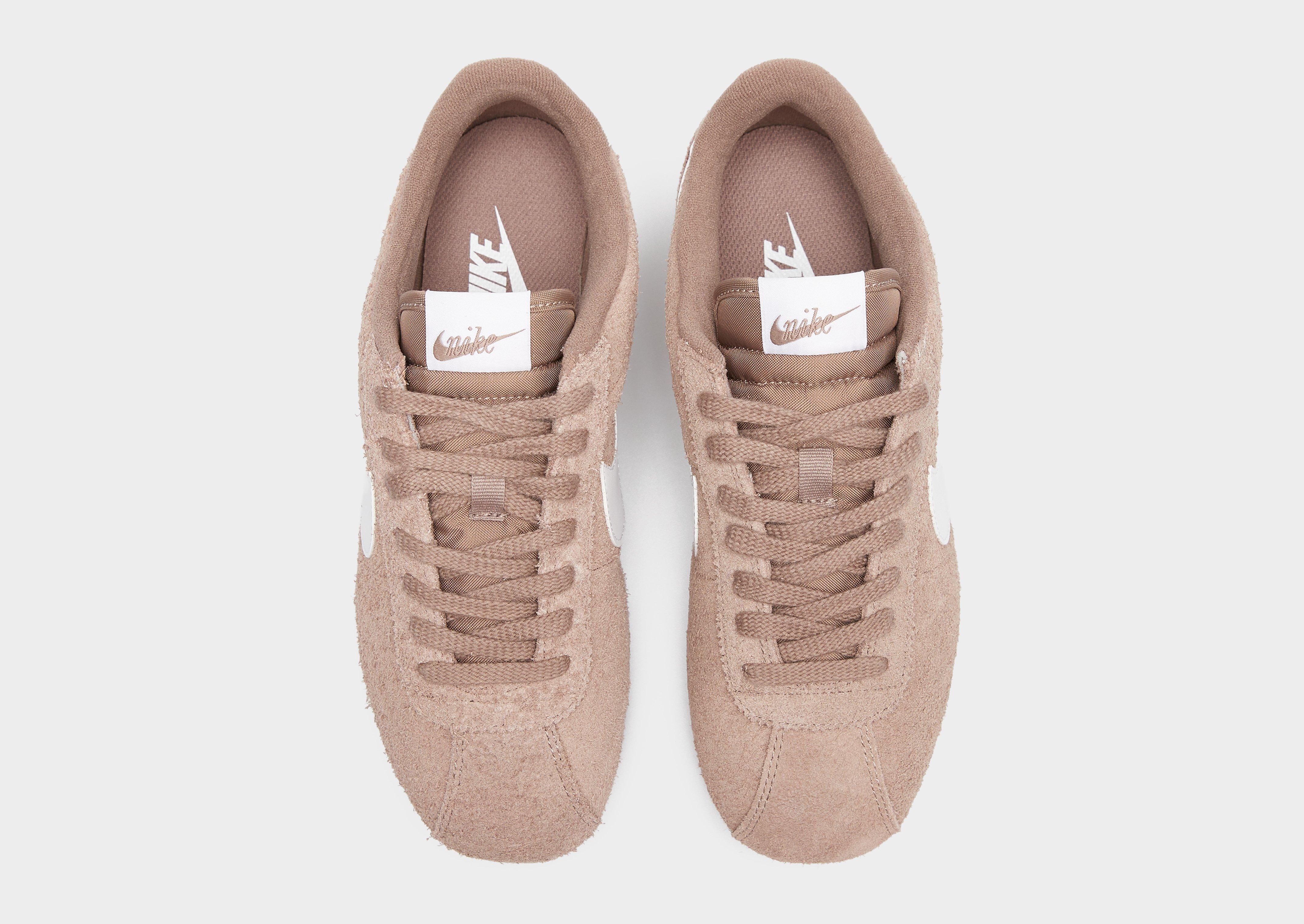 Adidași de damă NIKE CORTEZ VINTAGE SUEDE FJ2530-200 Maro