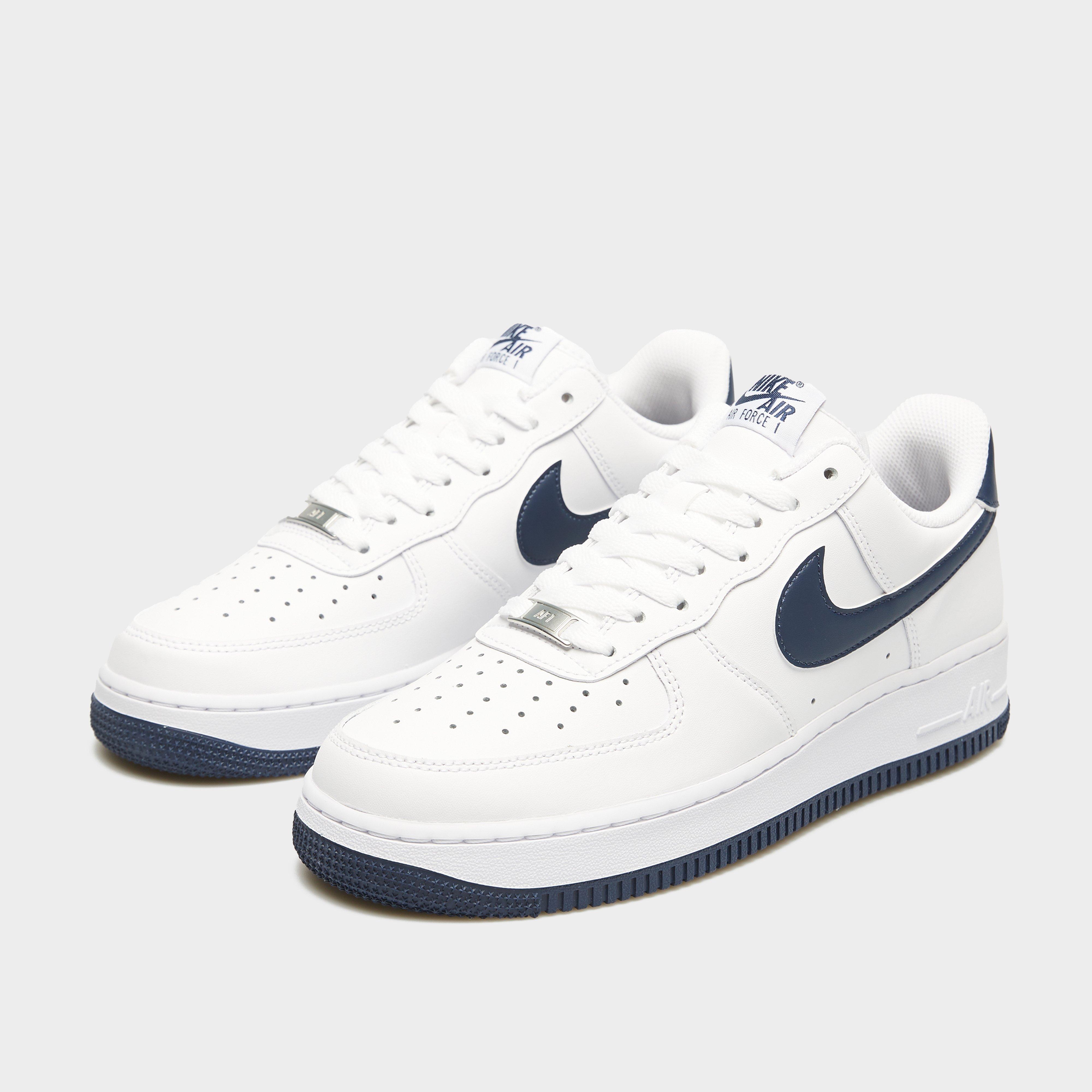 Férfi sneakers NIKE AIR FORCE 1 '07 