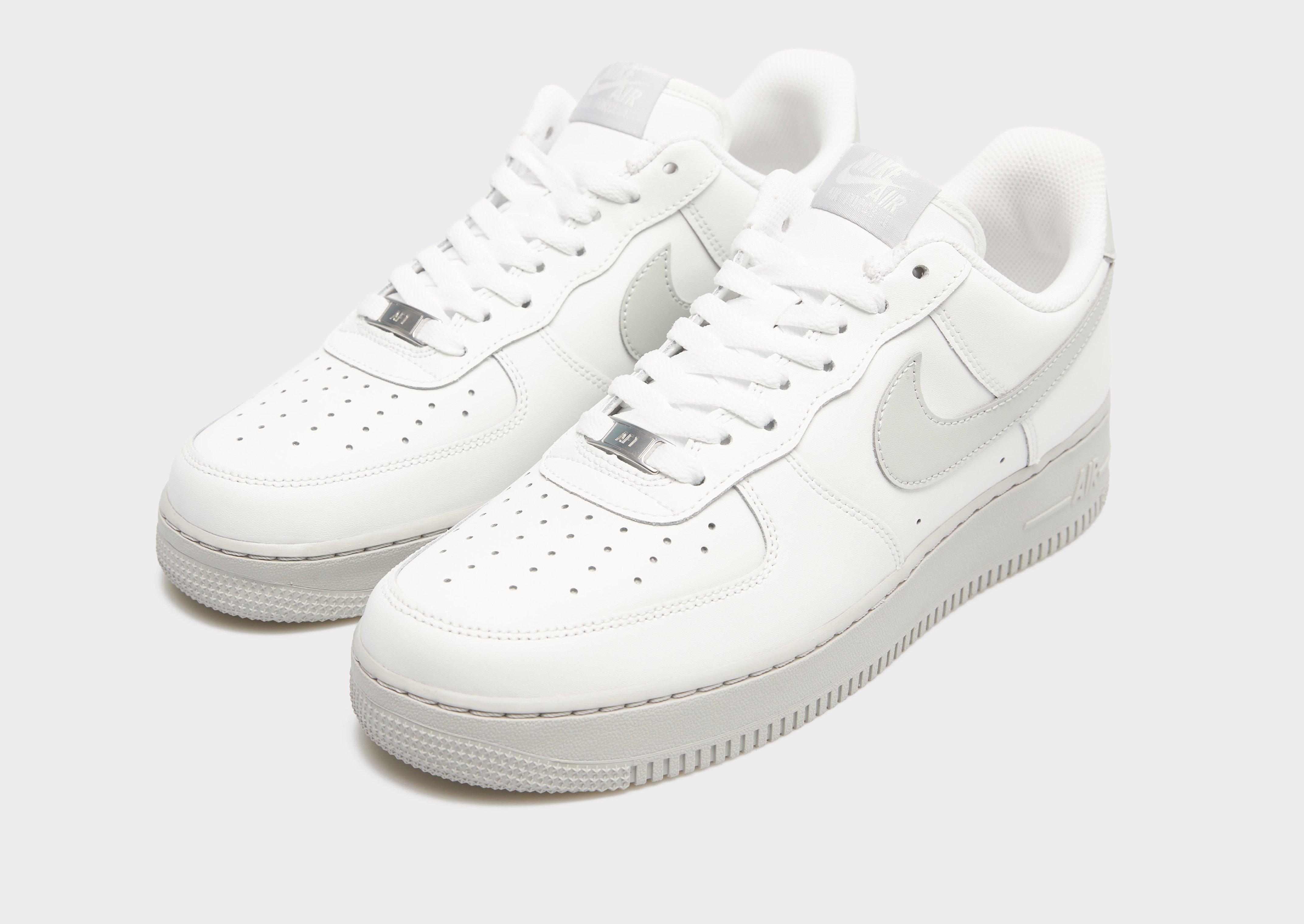 Nike Air Force 1 '07