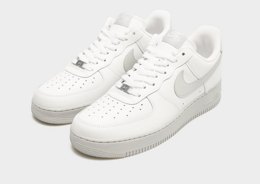 Nike Air Force 1 '07