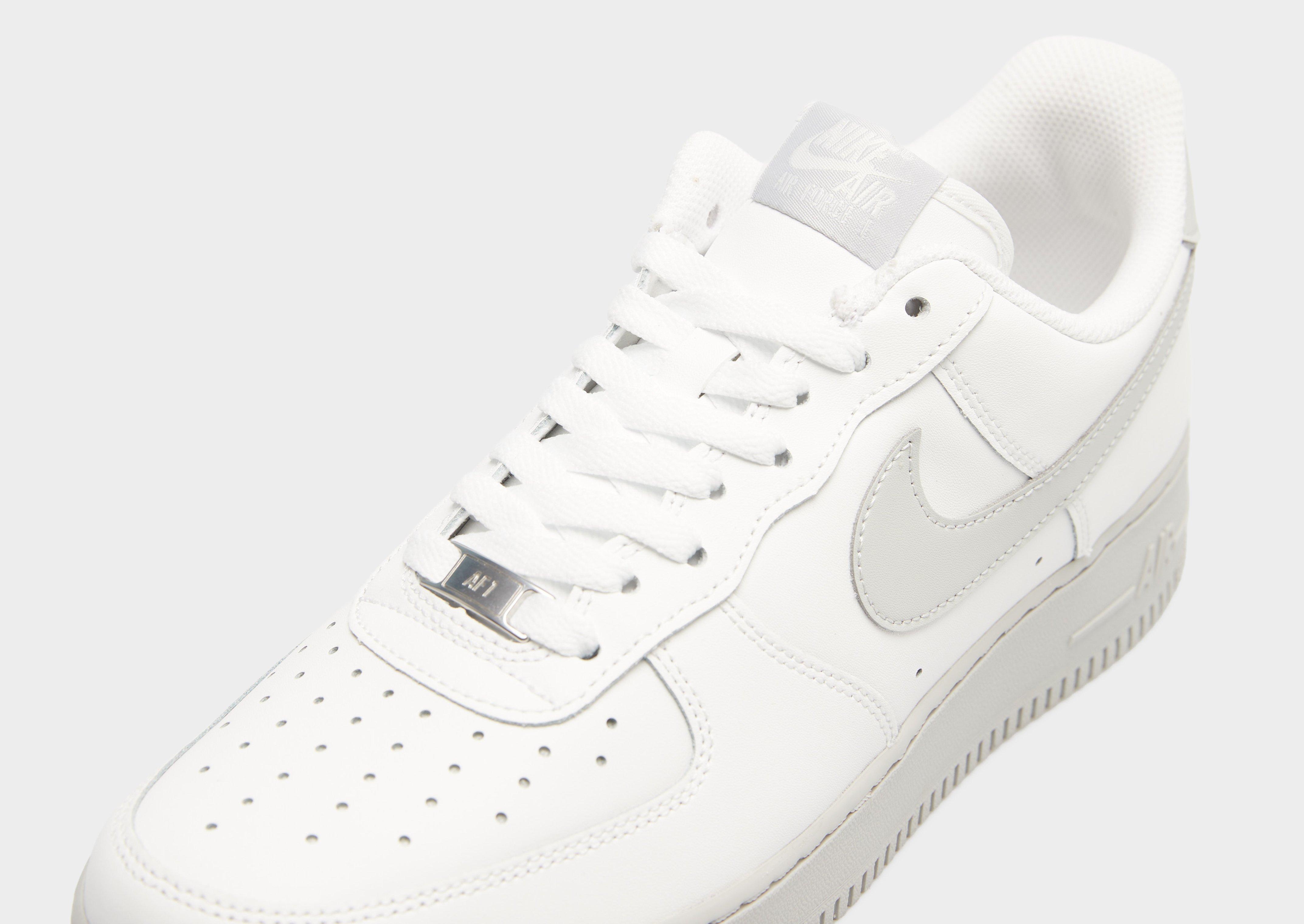 Nike Air Force 1 '07