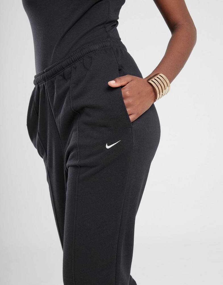 Жіночі штани NIKE ШТАНИ W NSW NK CHLL FT HR SWTPNT FN2434-010 Чорний