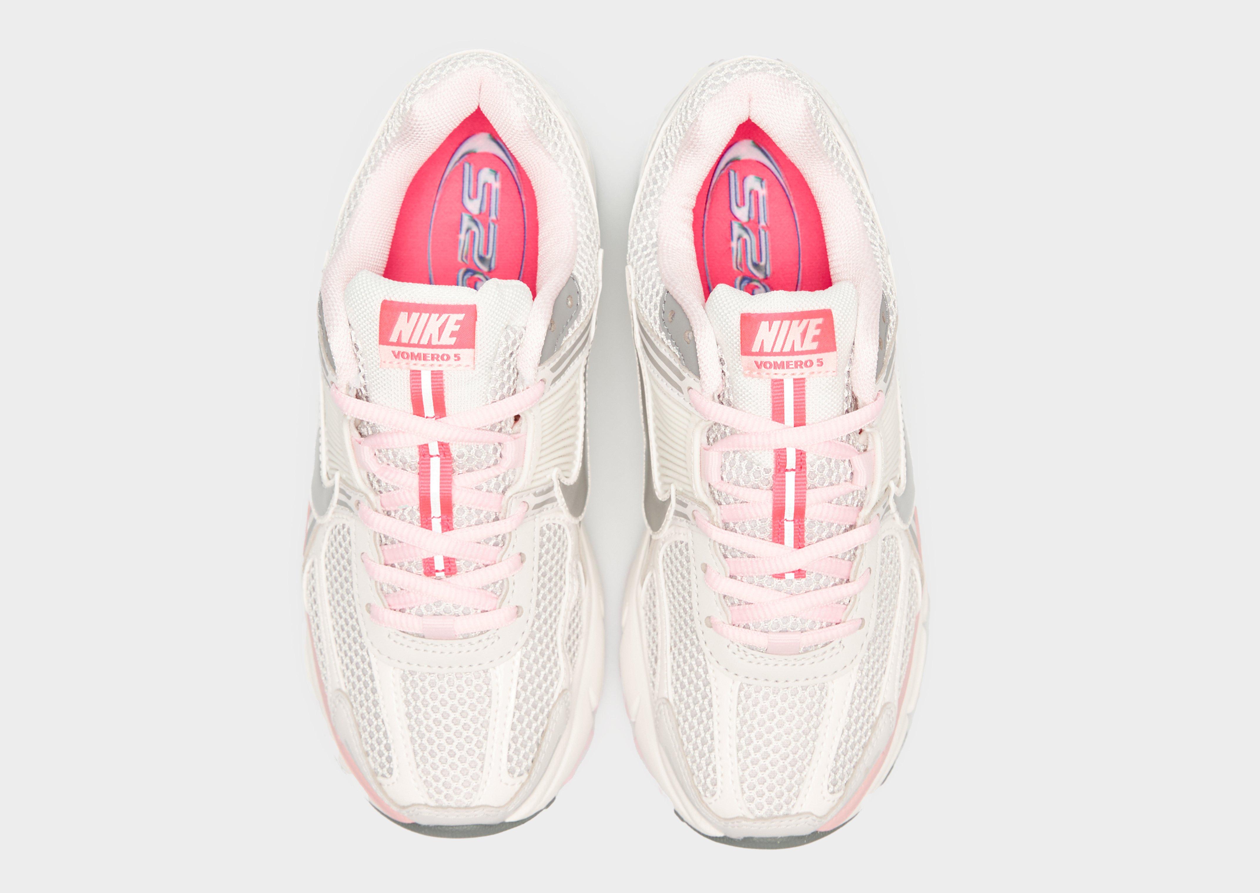 Adidași de damă NIKE W ZOOM VOMERO 5 GCEL CN FN3695-001 Roz