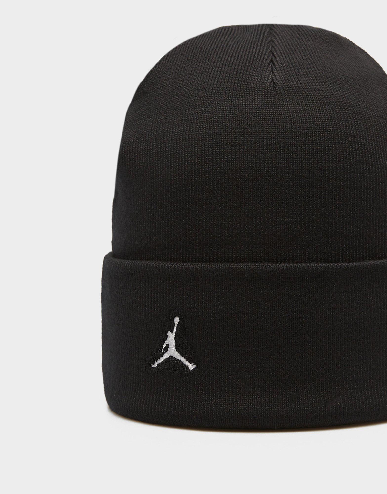 Жіночі зимові шапки JORDAN КЕПКА U J ESS FN4672-010 Чорний