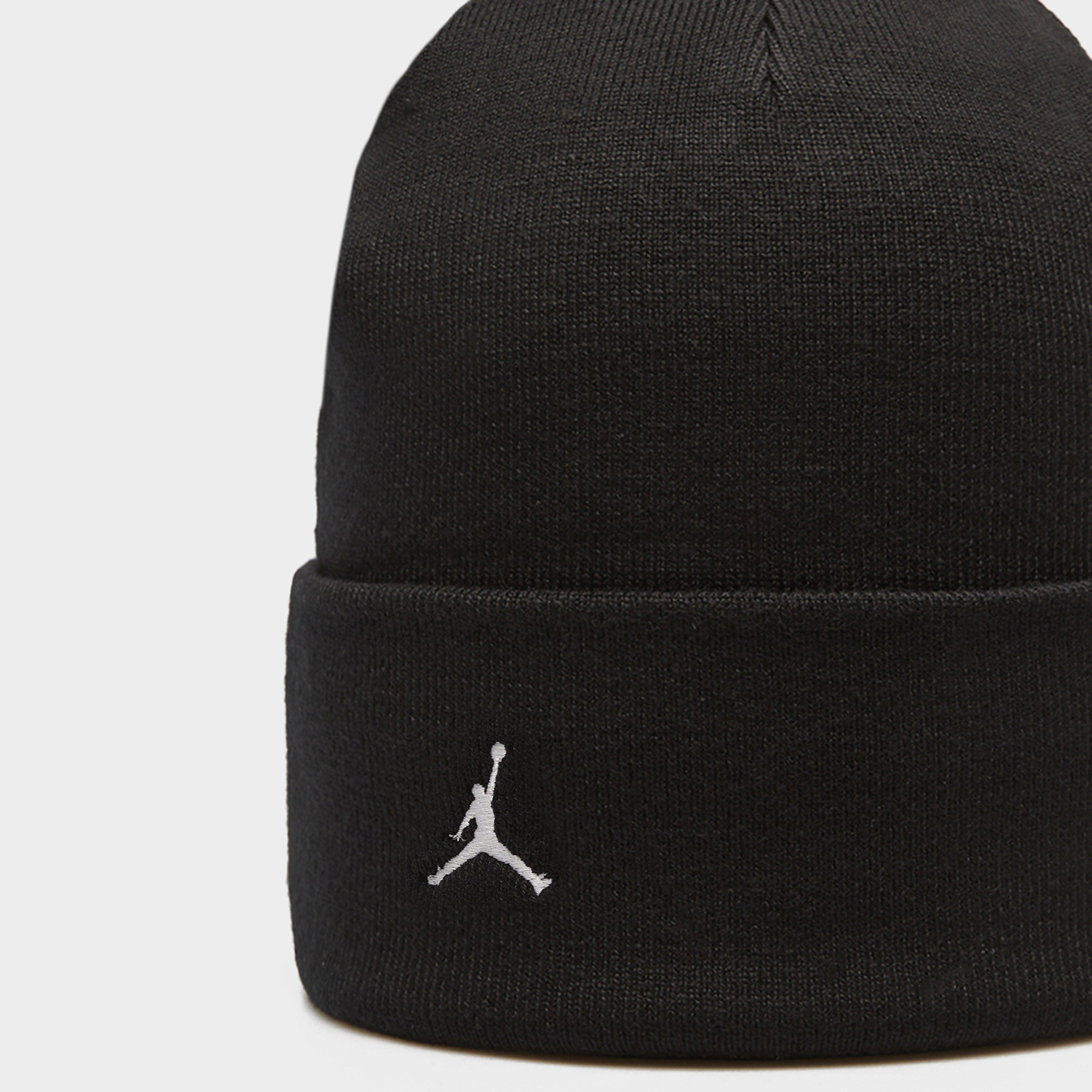 Női téli sapká JORDAN SAPKA TÉLI U J ESS