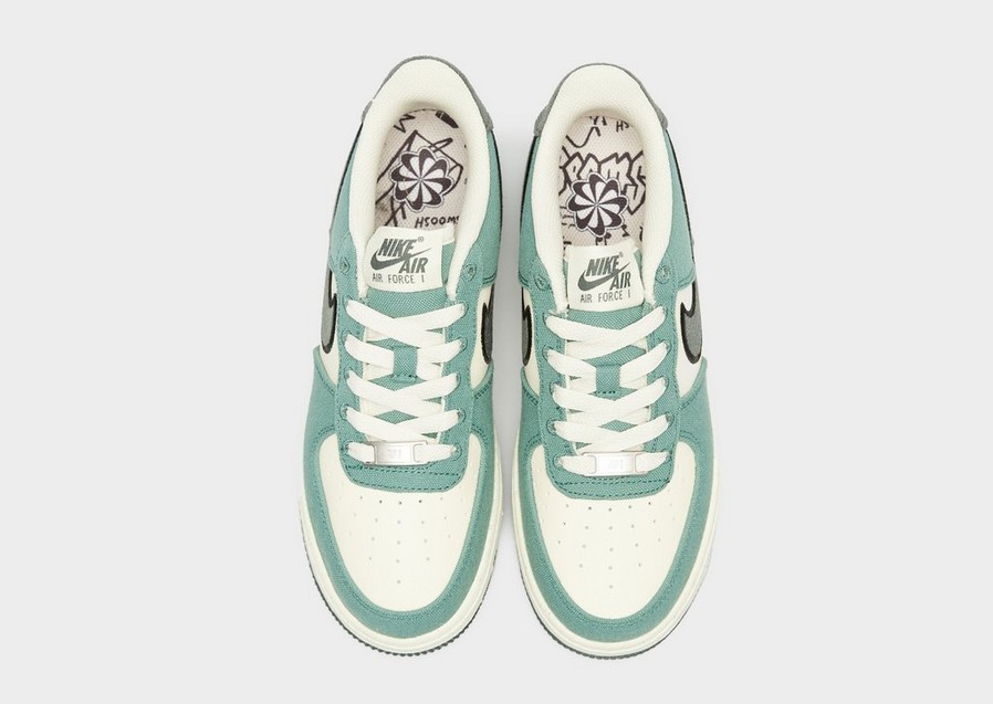 Adidași pentru copii NIKE AIR FORCE 1 LV8 3 BG FN4731-100 Verde