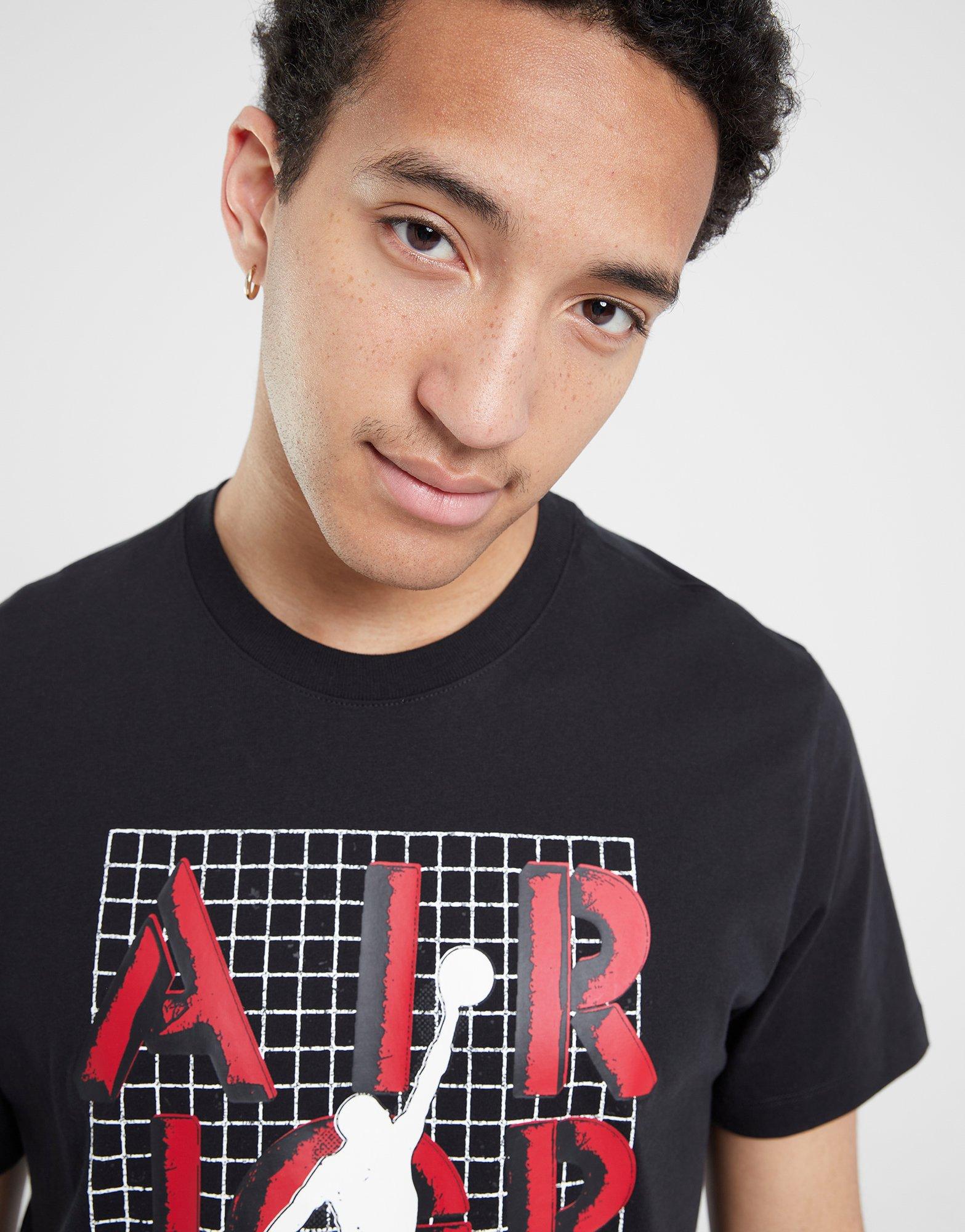 Мъжка тениска JORDAN ТЕНИСКА M J BRAND JM STACK SS CREW TEE FN5978-010 Черен