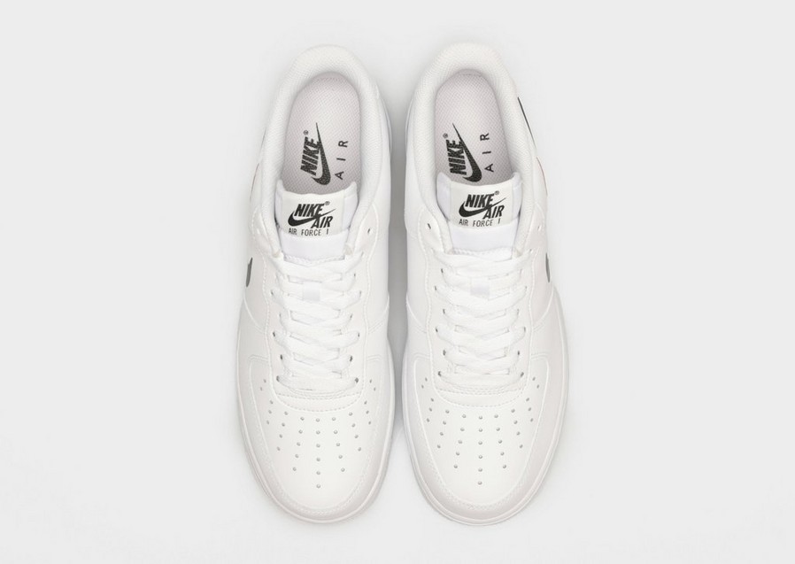 Kedai vyrams NIKE AIR FORCE 1 '07  FN7807-100 Balta