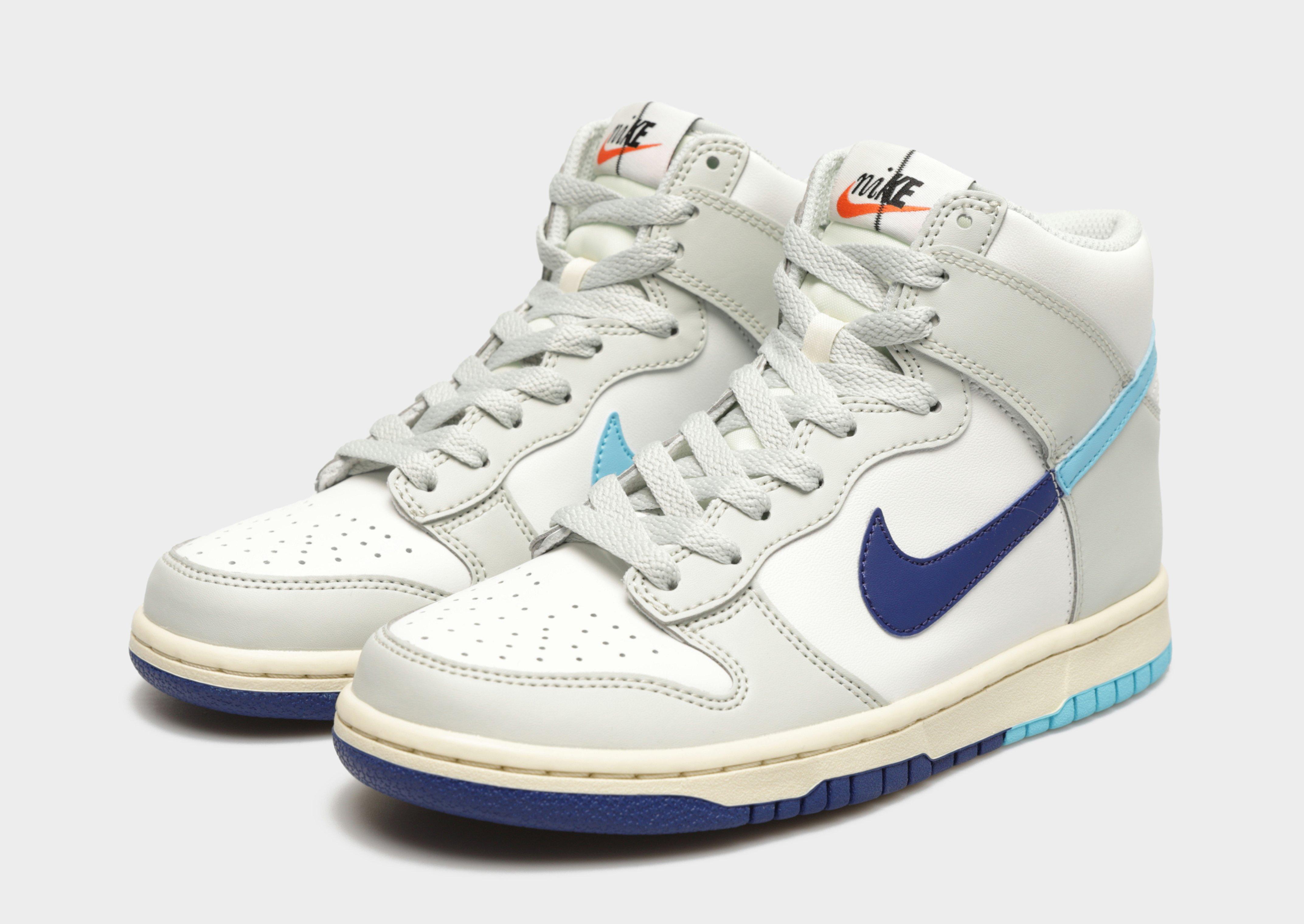 Детски маратонки NIKE DUNK HIGH SE (GS) FN7995-100 Сив
