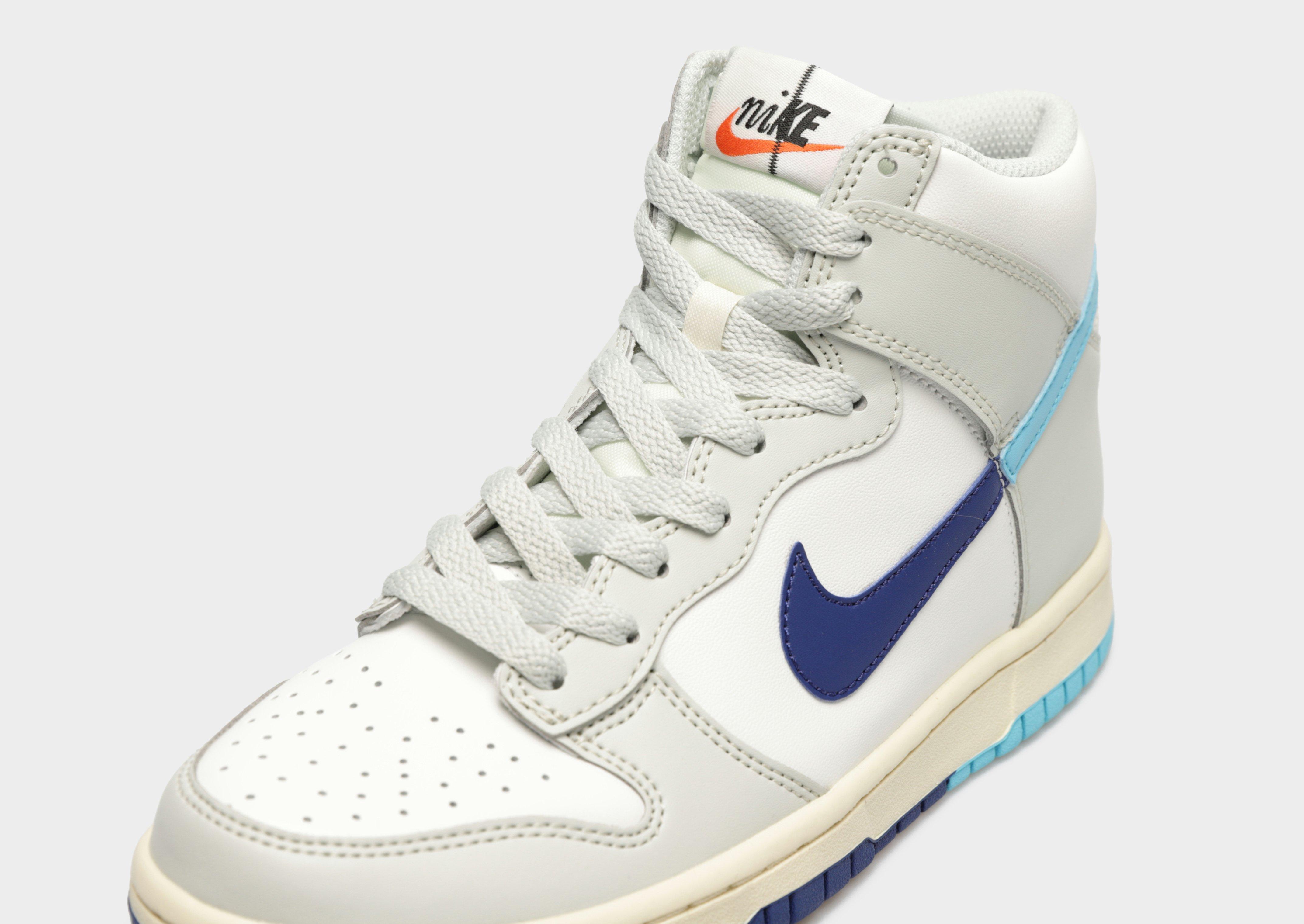 Детски маратонки NIKE DUNK HIGH SE (GS) FN7995-100 Сив