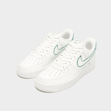 NIKE AIR FORCE 1 '07 LV8 