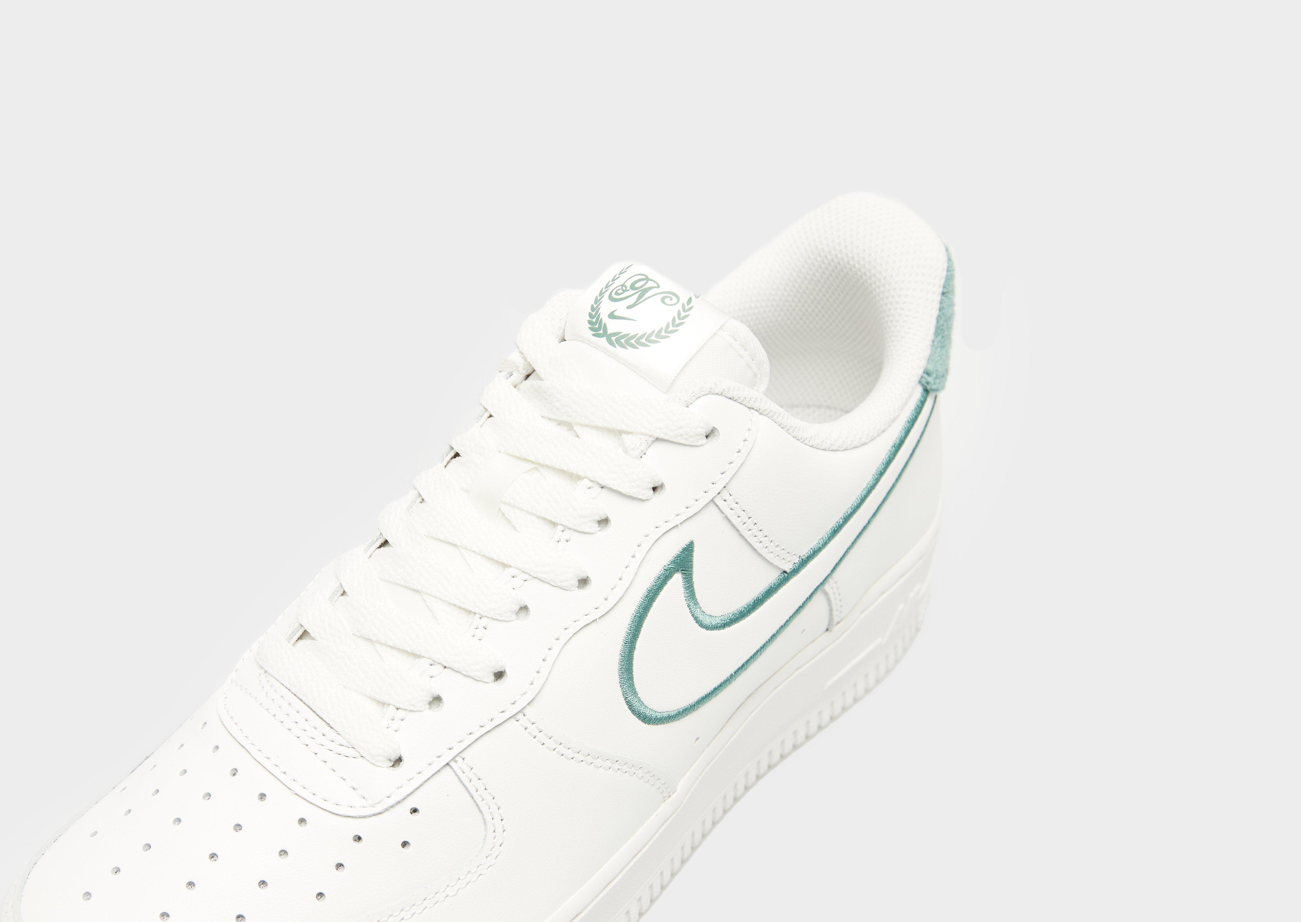 Мъжки маратонки NIKE AIR FORCE 1 '07 LV8  FN8349-100 Бежов