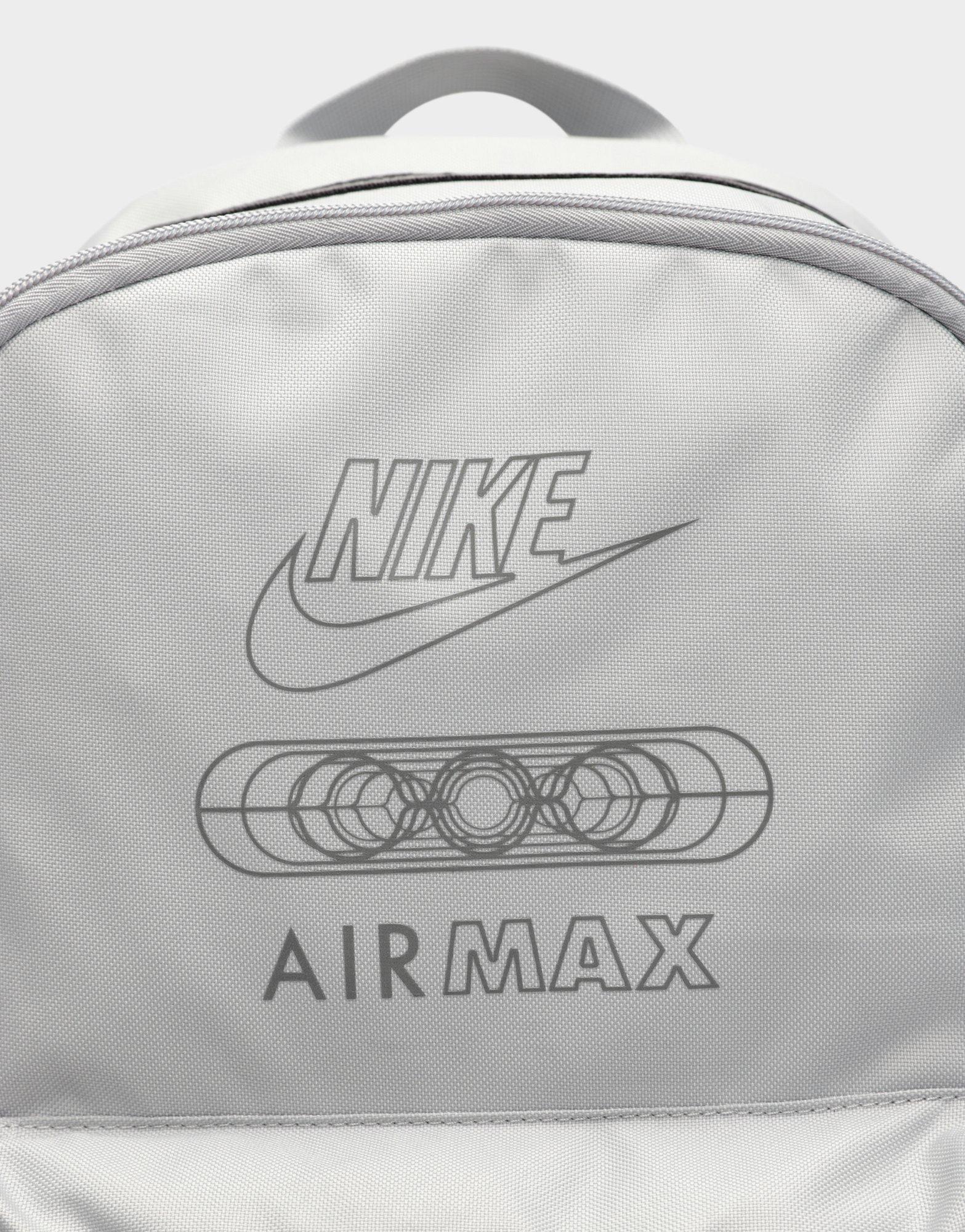 Vyriška kuprinė NIKE KUPRINĖ NK HERITAGE BKPK - AIRMAX FA23 FQ0229-077 Pilka