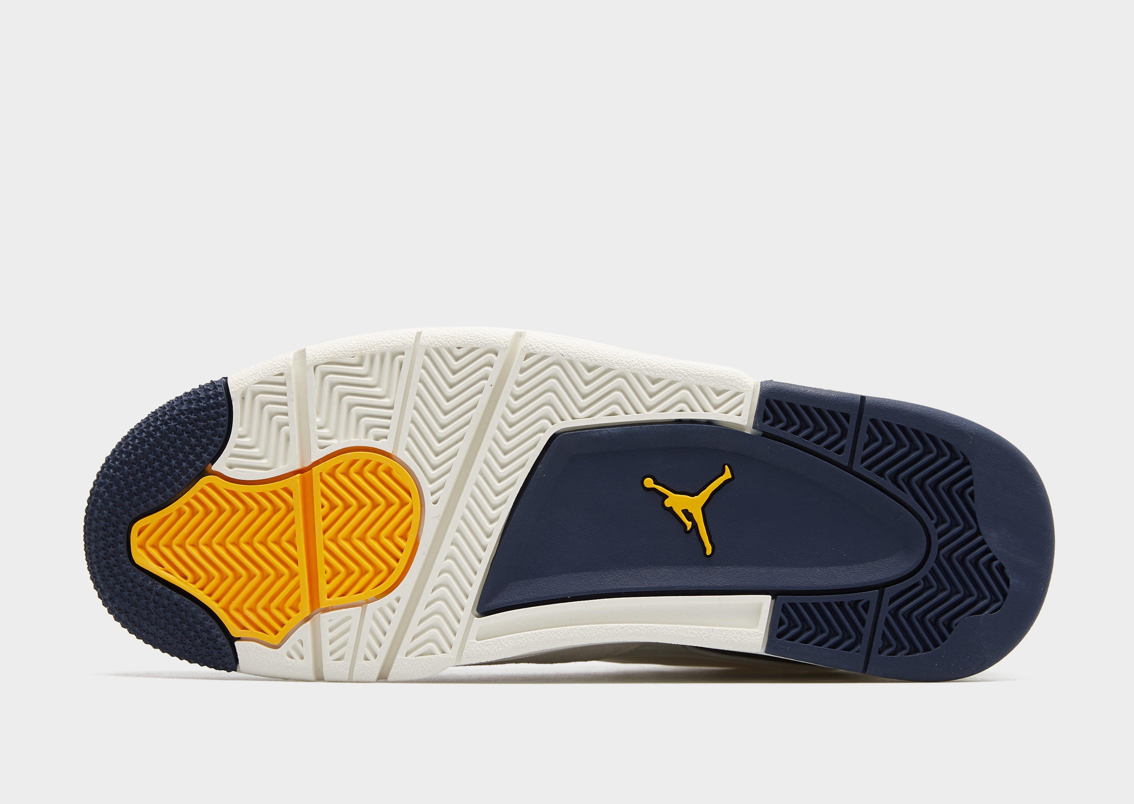 Muške tenisice AIR JORDAN 4 RM FQ7939-107 bež