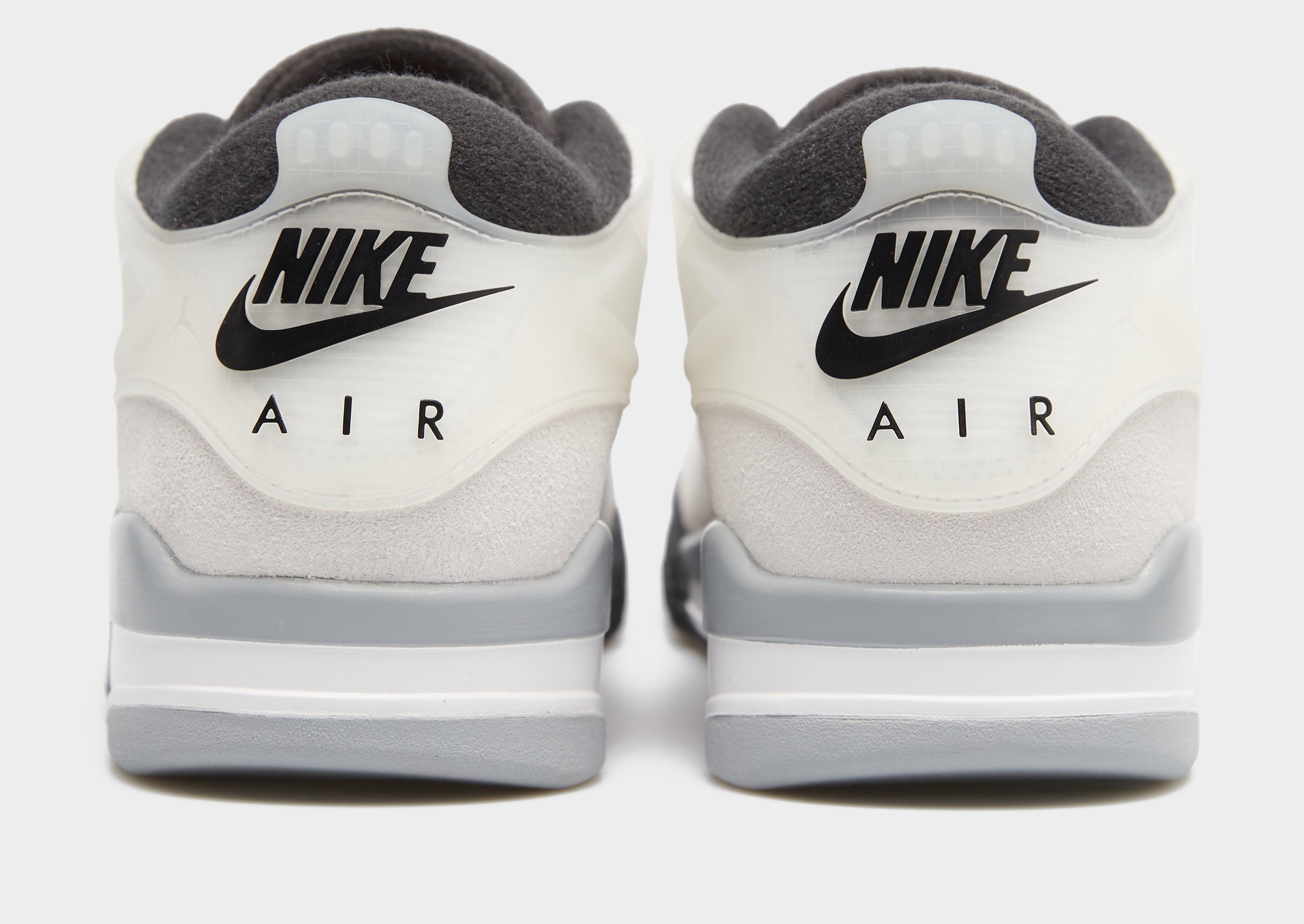 Чоловічі кросівки AIR JORDAN 4 RM FQ7939-108 Білий