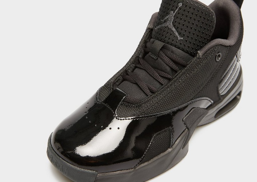 Дитячі кросівки JORDAN MAX AURA 6 BG FQ8297-001 Чорний