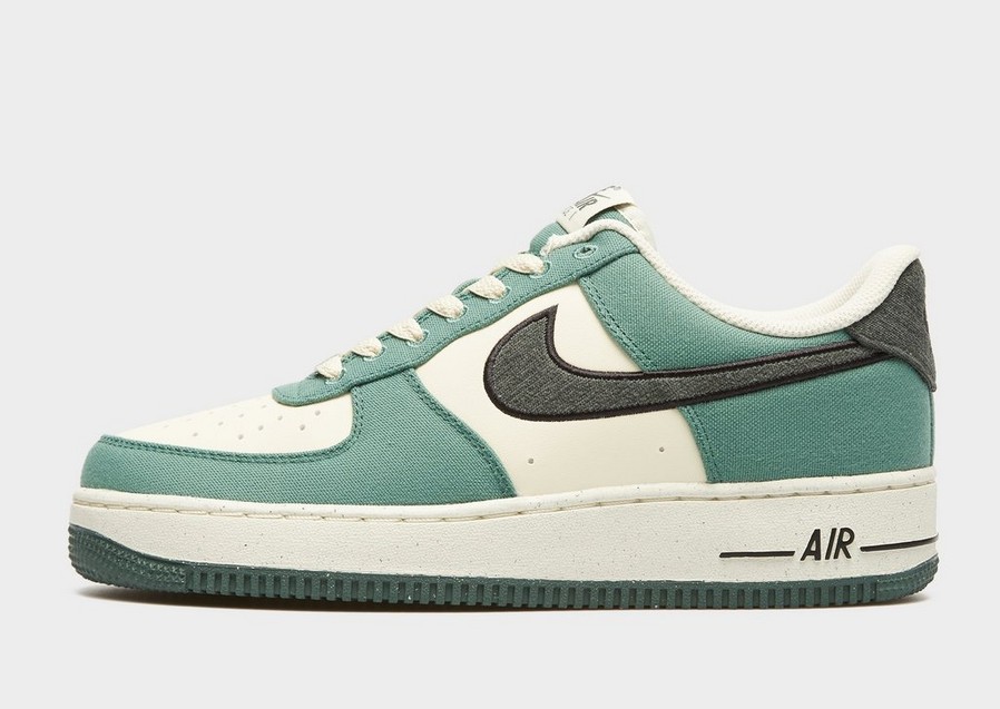 Buty sneakersy męskie NIKE AIR FORCE 1 '07 LV8 