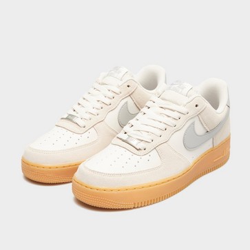 NIKE AIR FORCE 1 '07 LV8 