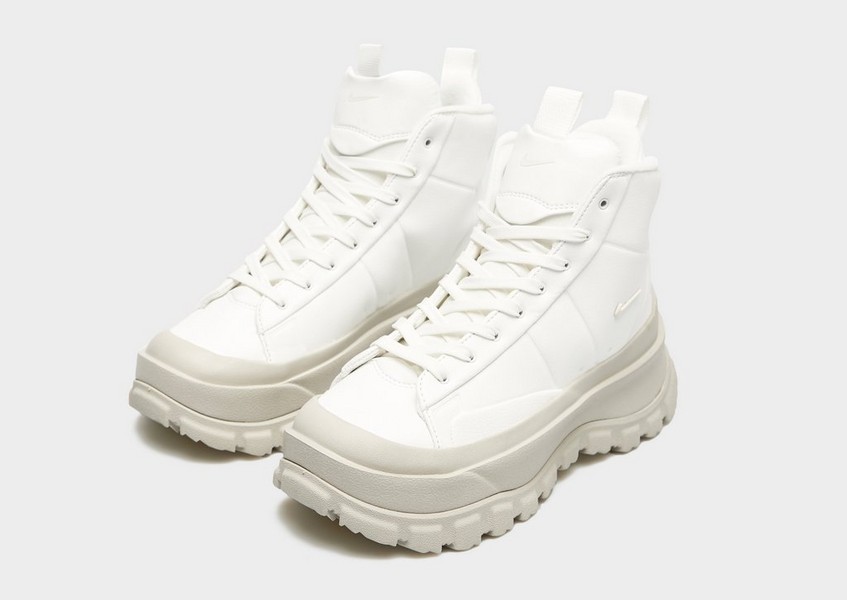 Nike Blazer Roam Mid