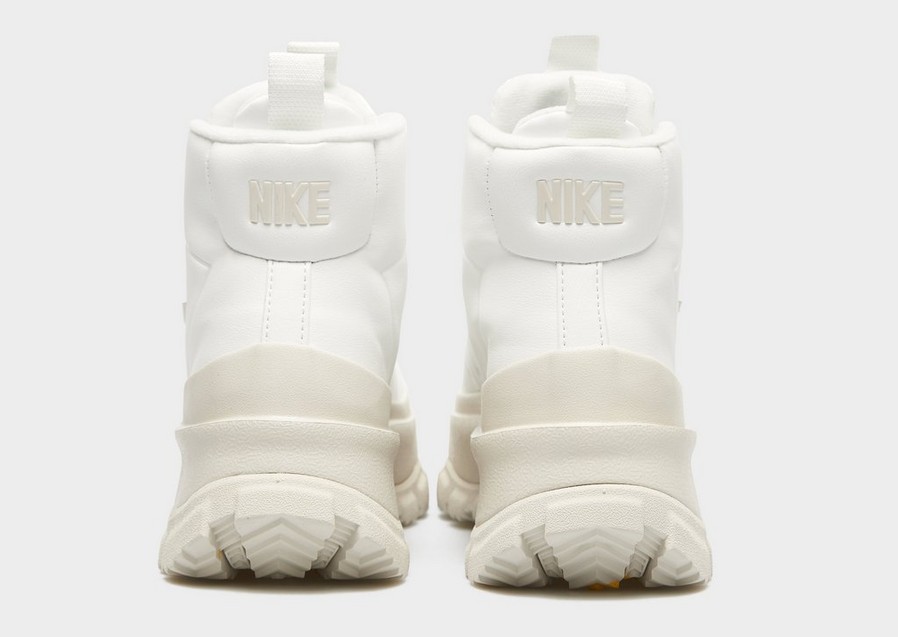 Жіночі кросівки NIKE W NIKE BLAZER ROAM MID FQ9065-100 Білий