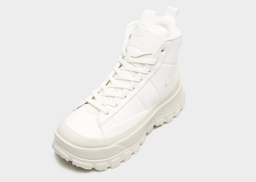 Жіночі кросівки NIKE W NIKE BLAZER ROAM MID FQ9065-100 Білий