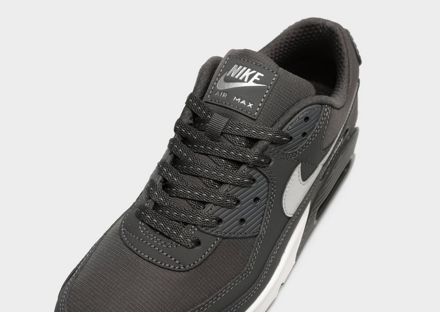 Мъжки маратонки NIKE AIR MAX 90 FV0381-001 Сив