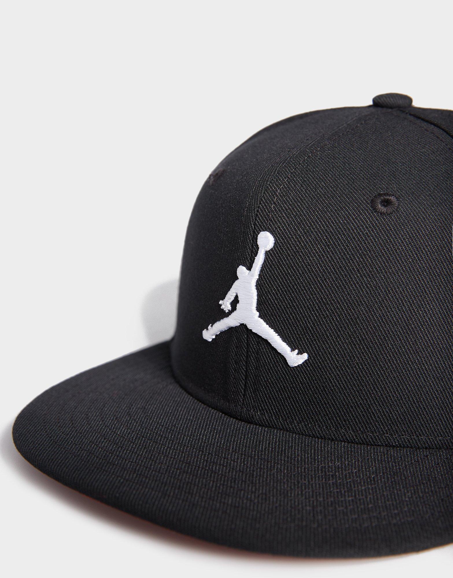 Moteriška kepurė su snapeliu JORDAN KEPURĖ U J PRO CAP S FB FLT MVP FV5292-010 Juoda