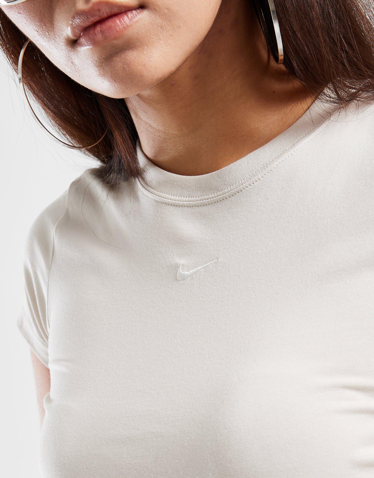 Tricou pentru femei NIKE TRICOU W NSW NK CHLL KNT MD CRP FV5508-107 Bej