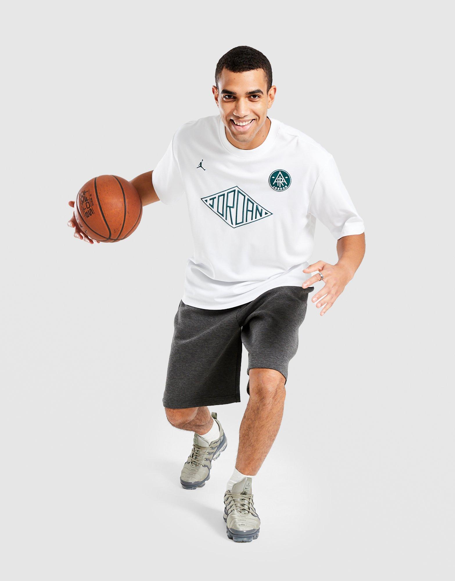 Vyriški marškiniai MARŠKINĖLIAI M JORDAN ESS STMT GFX SS MARŠKINĖLIAI FV7263-100 Balta