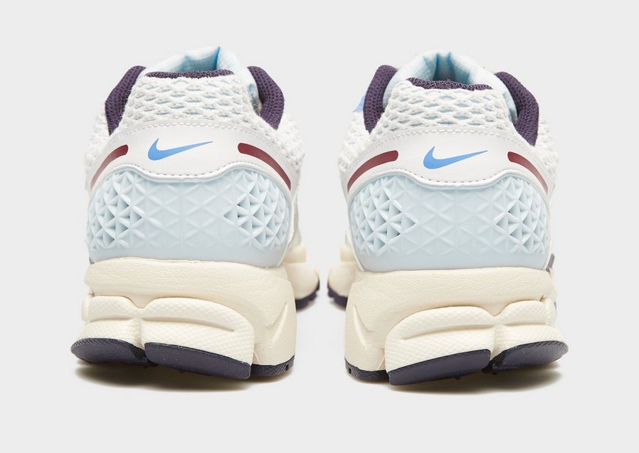 Adidași de damă W NIKE ZOOM VOMERO 5 CN CN FV8111-451 Albastru