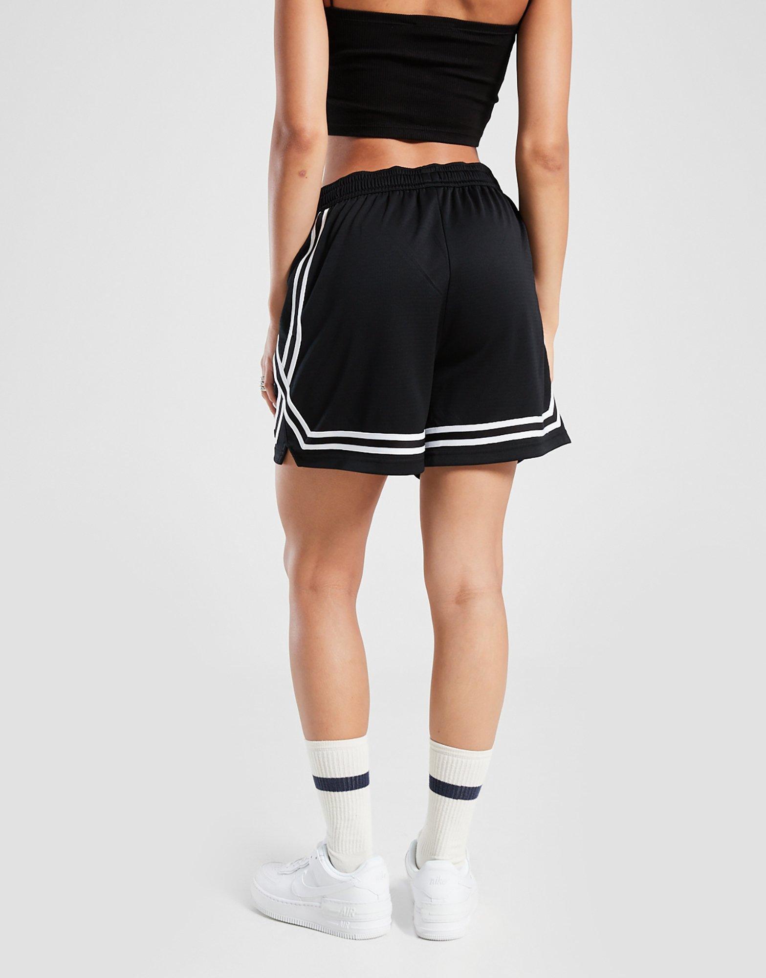 Дамски шорти NIKE ШОРТИ W NK DF CROSSOVER 5" SHORT FV8505-010 Черен