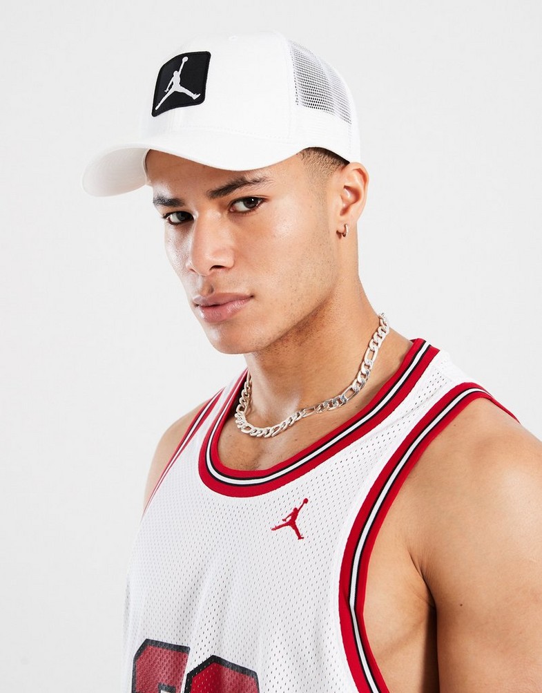 Dámska čiapka JORDAN ČIAPKA U J RISE CAP S CB TRKR JM PTCH FZ0774-100 Biela