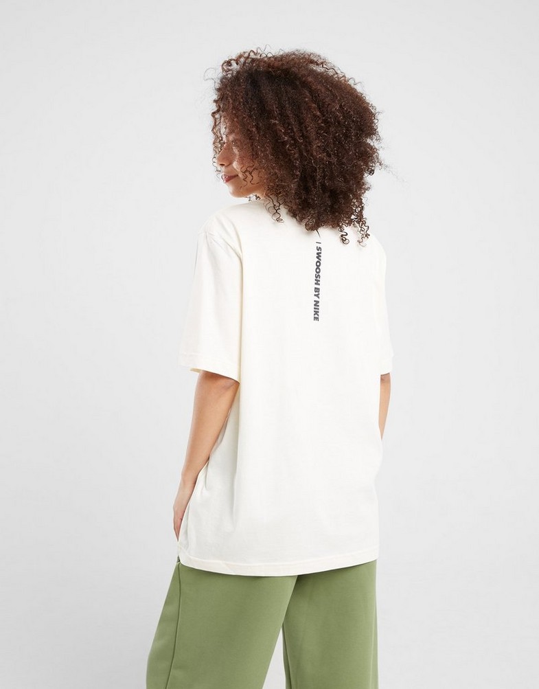 Női póló NIKE PÓLÓ W NSW TEE BF GLS GYM LIFE FZ4634-113 Bézs