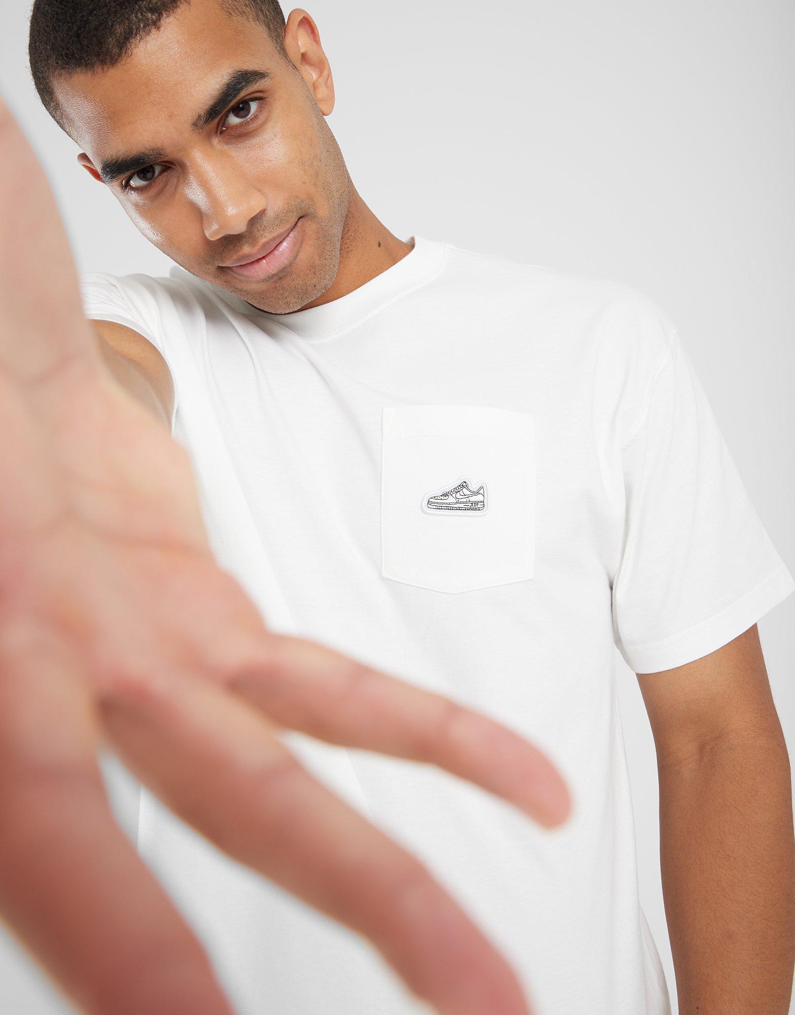 Pánske tričko NIKE TRIČKO M NSW TEE M90 PKT PTCH CNCT FZ5413-100 Bílá