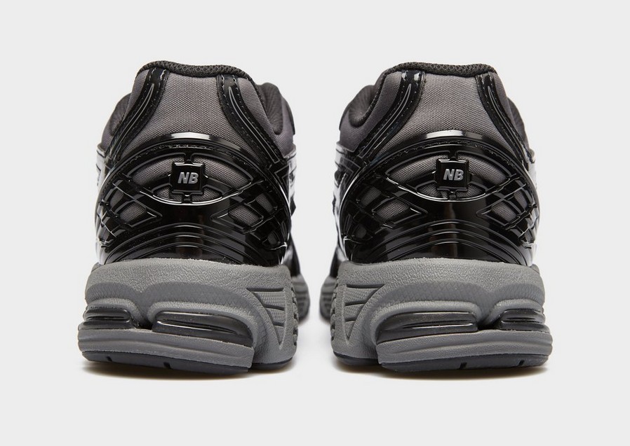 Adidași pentru copii NEW BALANCE 1906  GC1906JP Negru