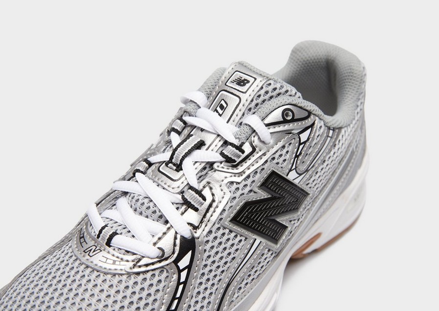 Дитячі кросівки NEW BALANCE 740  GR740GB Сріблястий