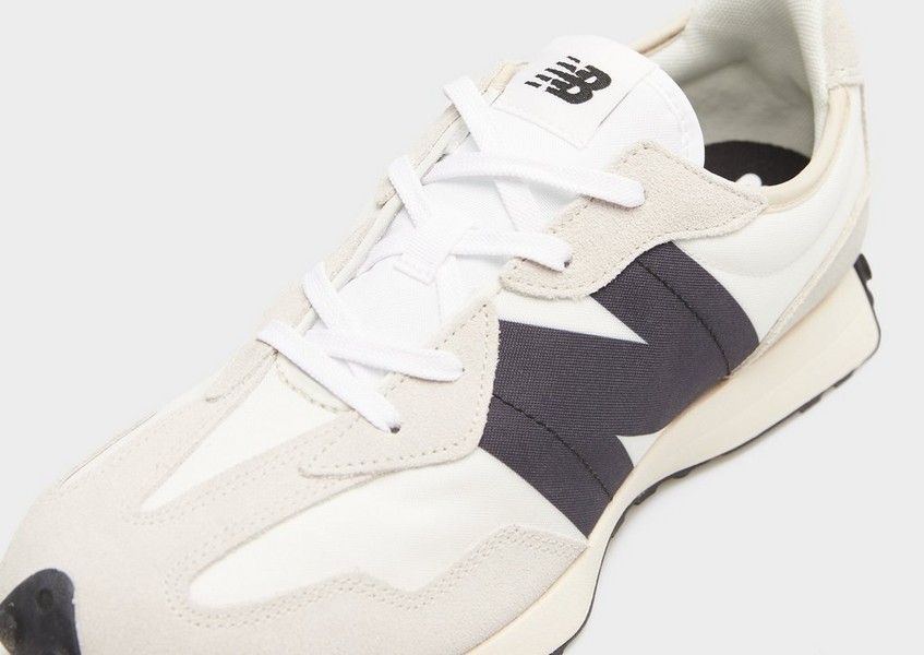 New Balance 327