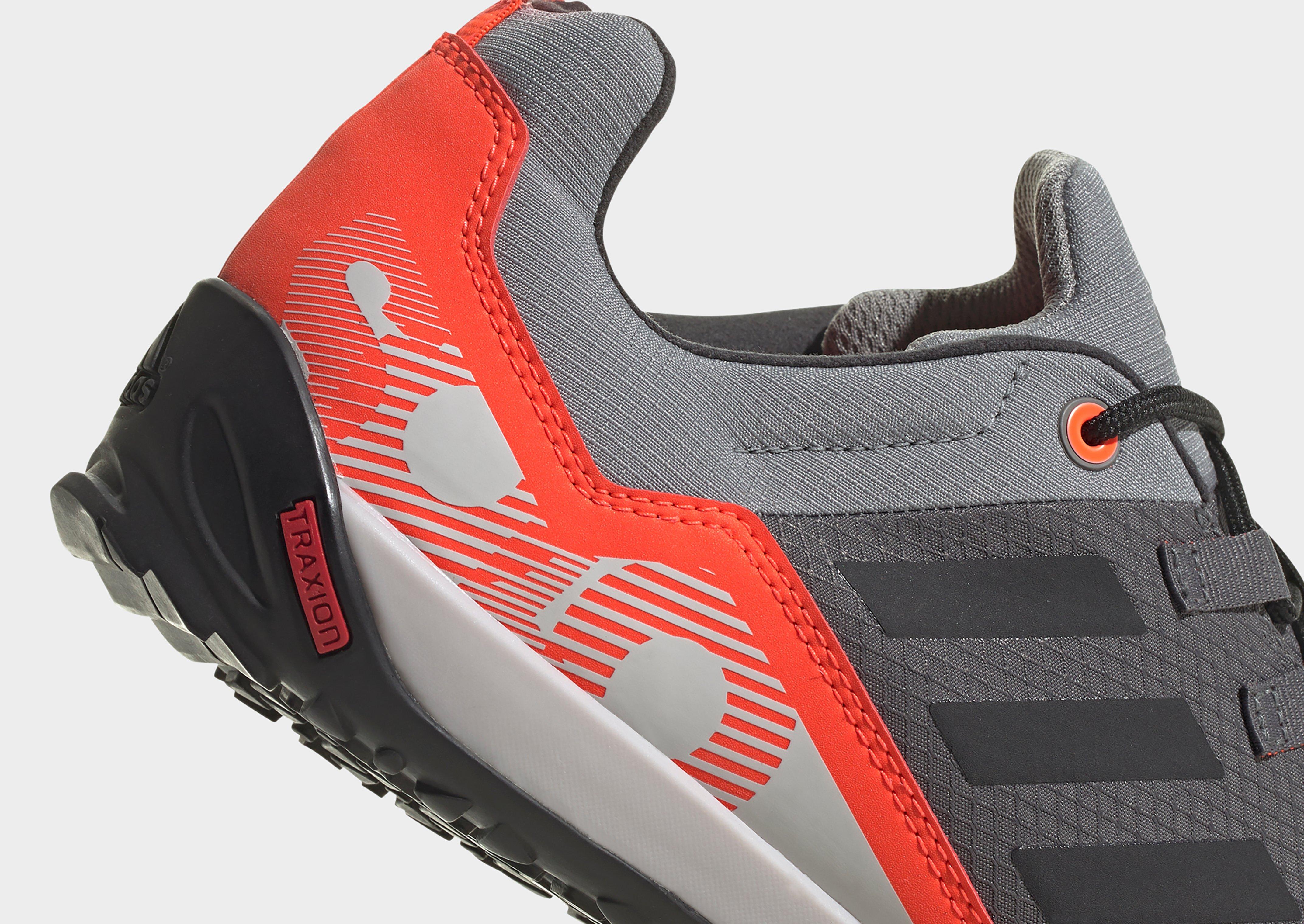 Мъжки зимни обувки ADIDAS TERREX SWIFT SOLO 2 GZ0332 Черен