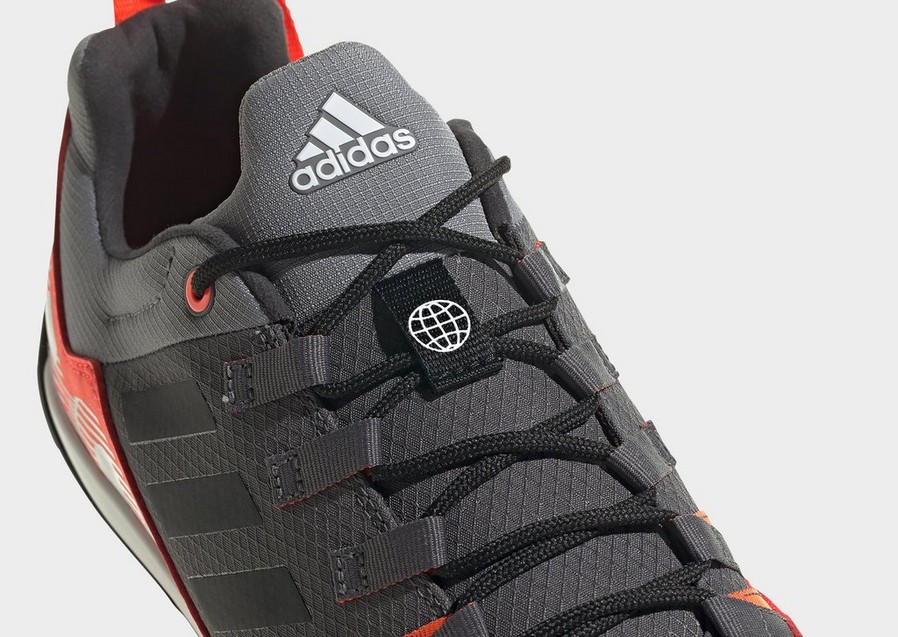 Buty zimowe męskie ADIDAS TERREX SWIFT SOLO 2 GZ0332 Czarny