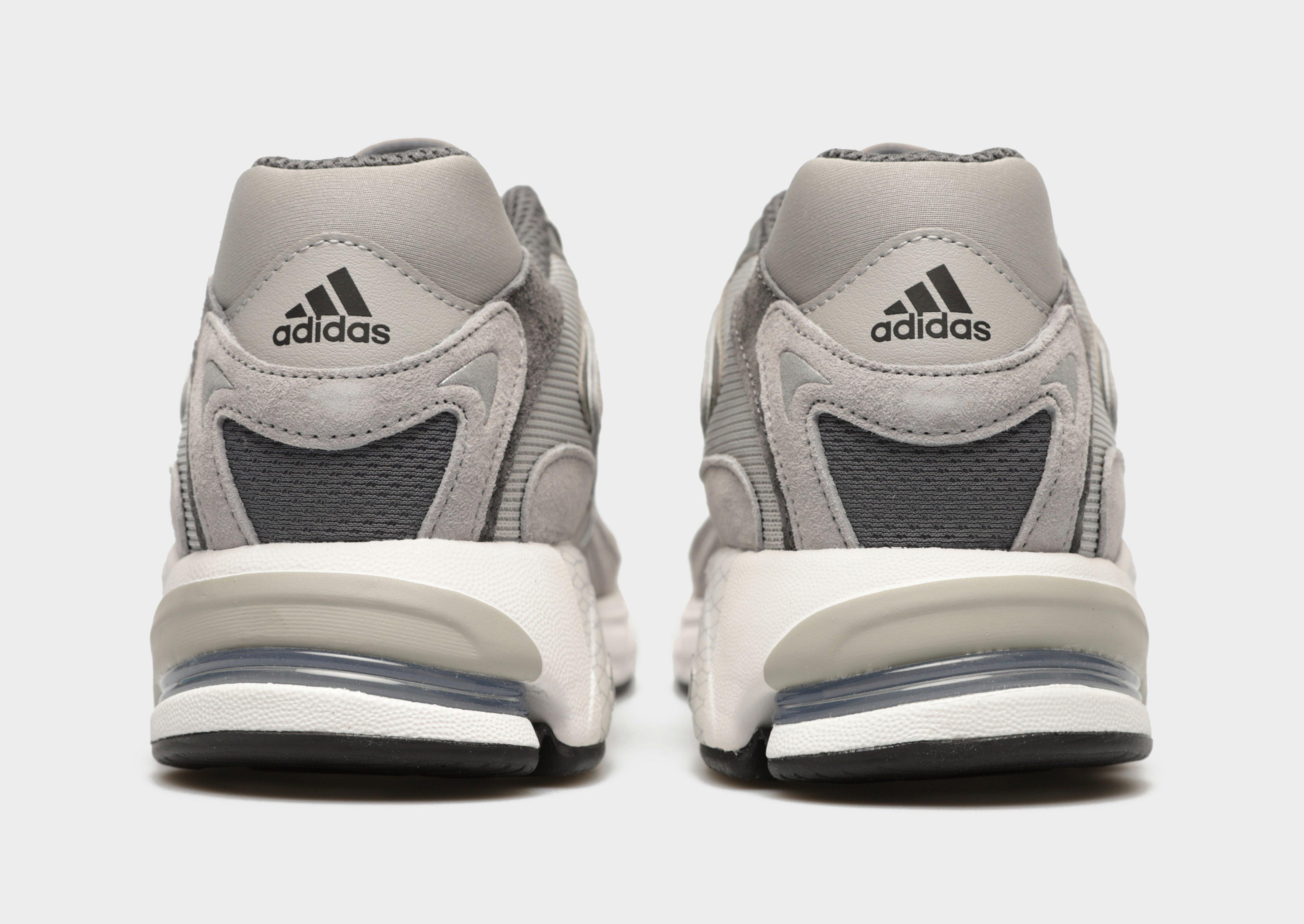 Чоловічі кросівки ADIDAS RESPONSE CL GZ1561 Сірий