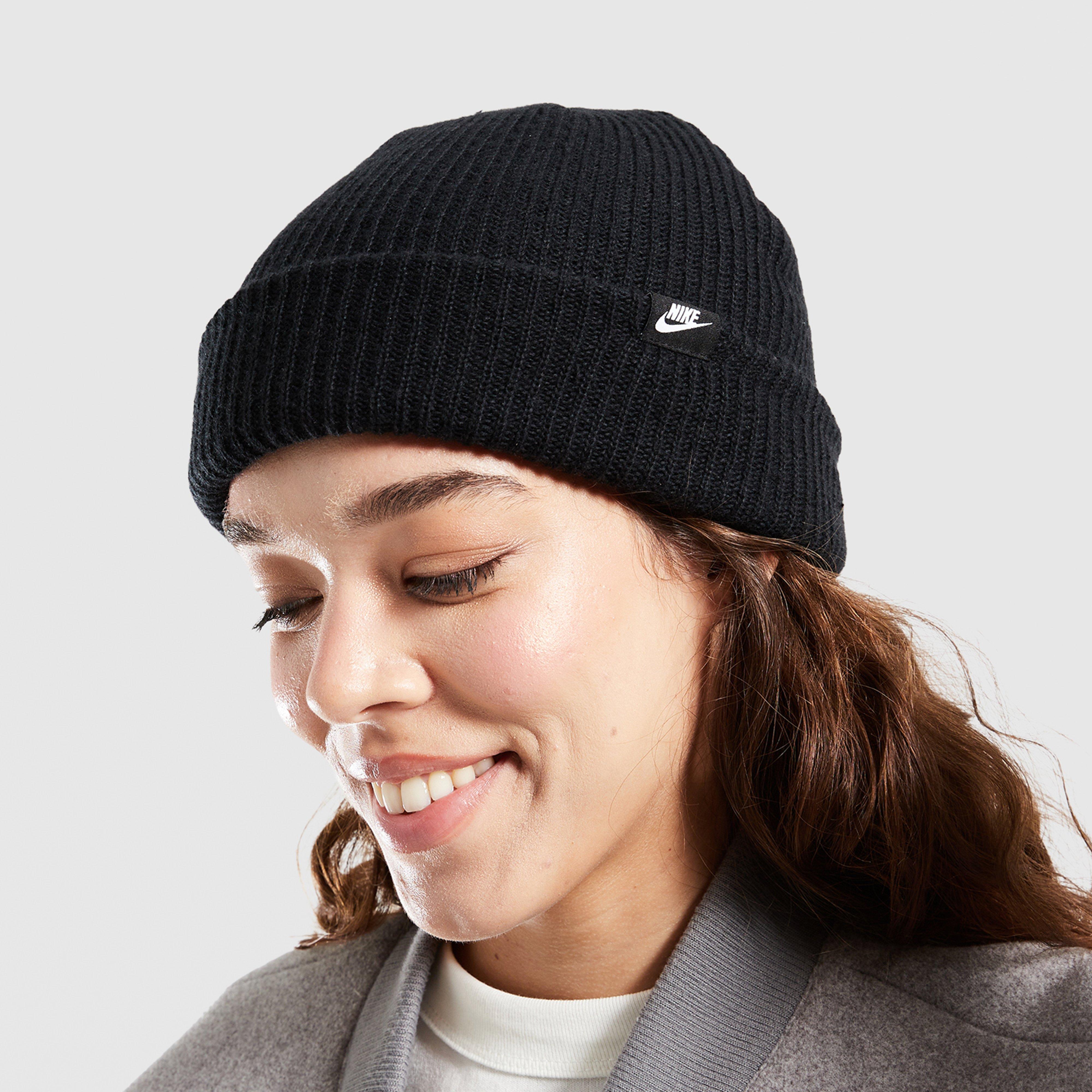Női téli sapká NIKE SAPKA TÉLI U NK TERRA BEANIE SC FUT365 L