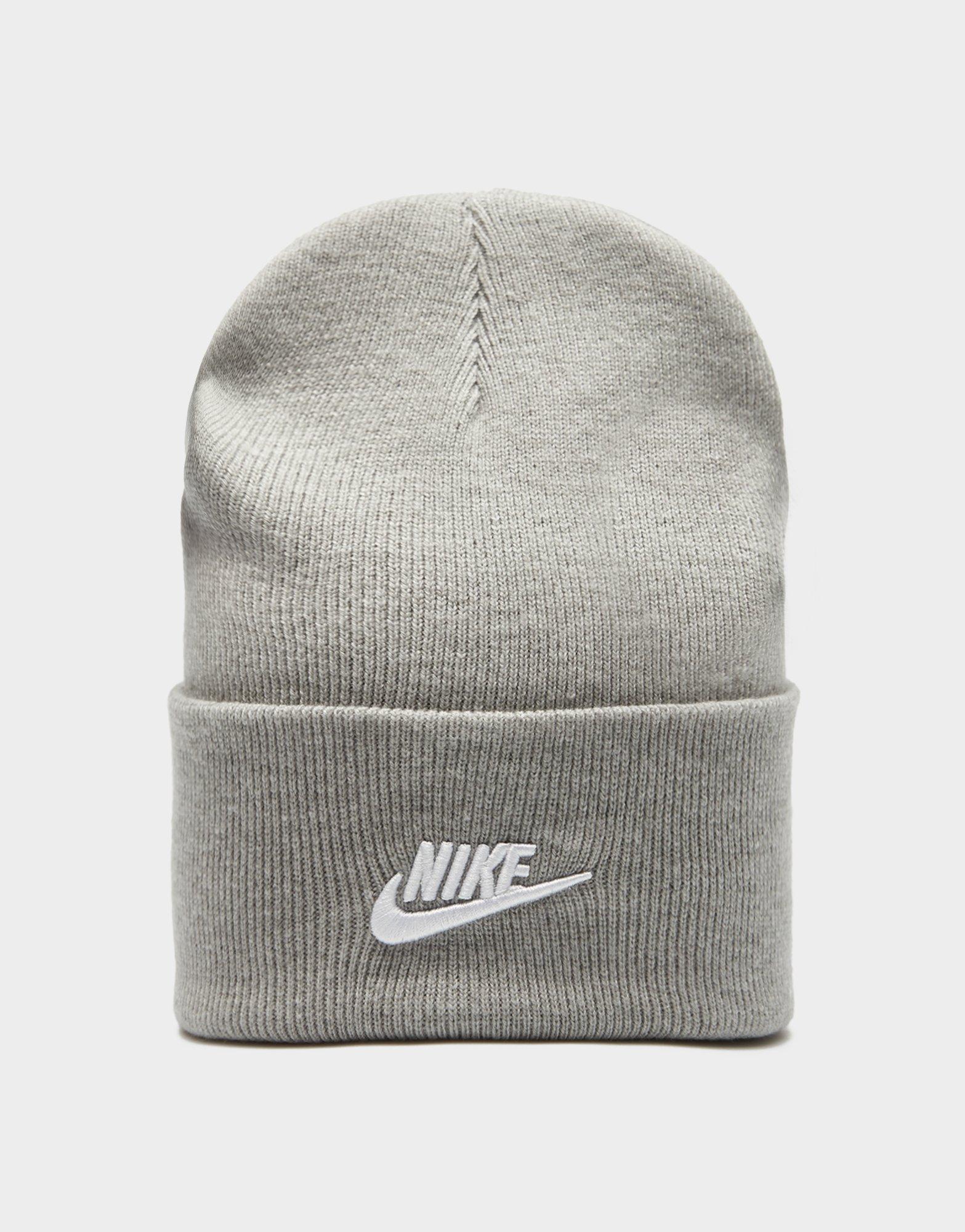 Női téli sapká NIKE SAPKA TÉLI U NK PEAK BEANIE TC FUT F24 L HF0186-063 Szürke