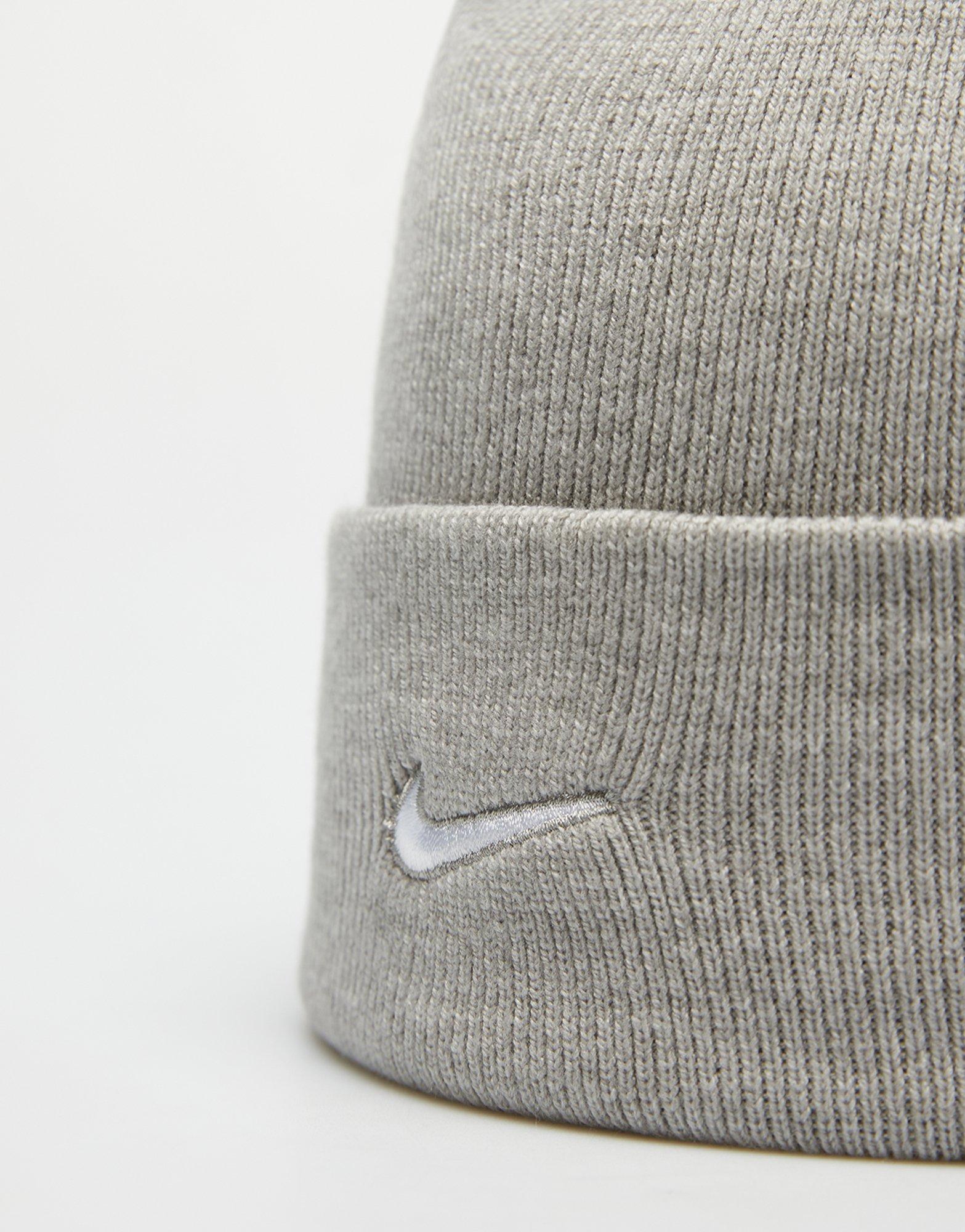 Dámská zimní čepice NIKE ČEPICE U NK PEAK BEANIE TC SWSH F24 L HF0187-063 Šedá