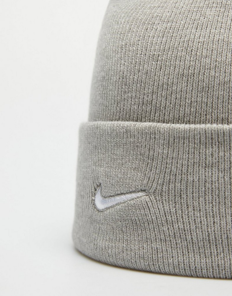 Жіночі зимові шапки NIKE КЕПКА U NK PEAK BEANIE TC SWSH F24 L HF0187-063 Сірий