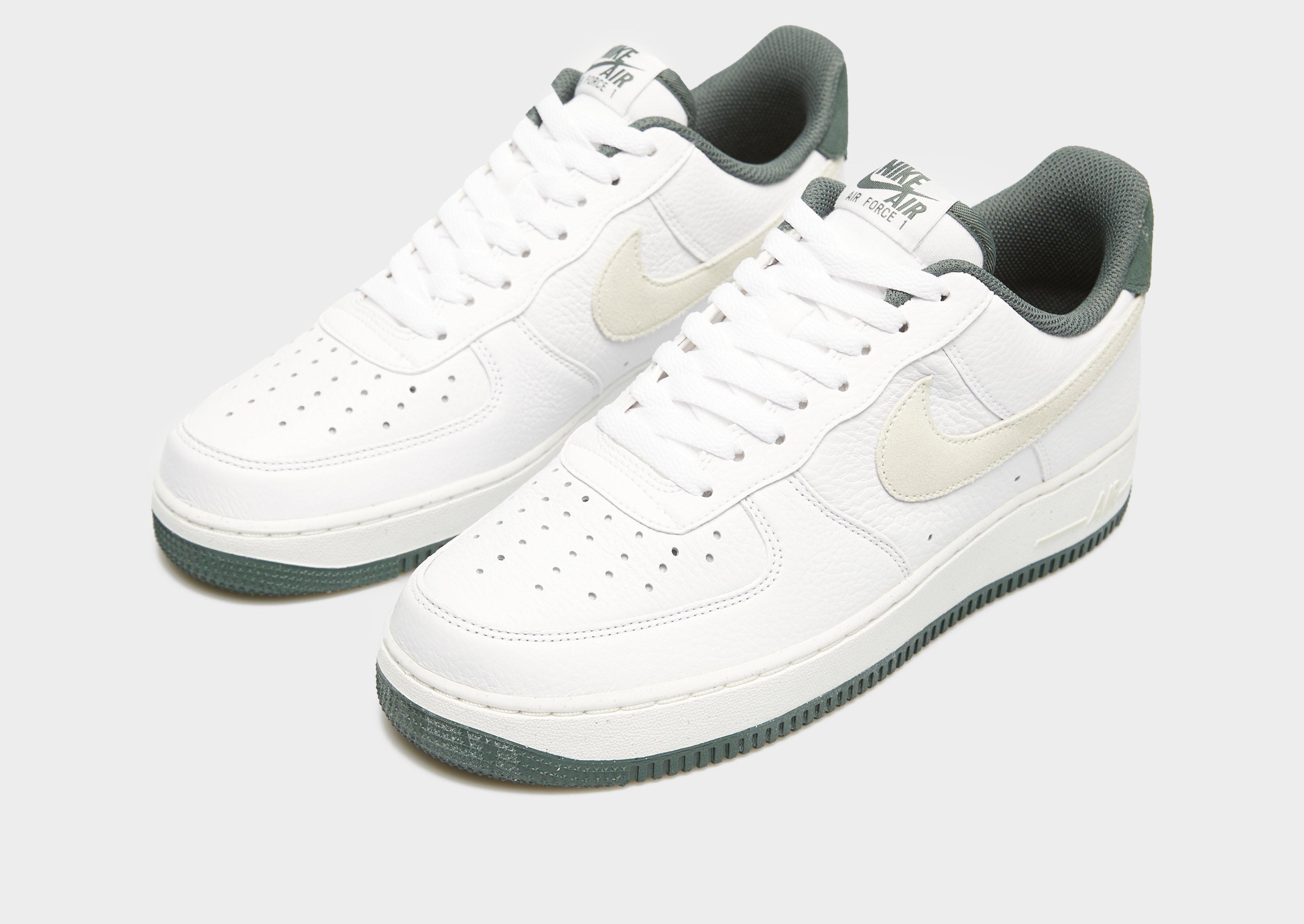 Мъжки маратонки NIKE AIR FORCE 1 '07 LV8  HF1939-100 Бял